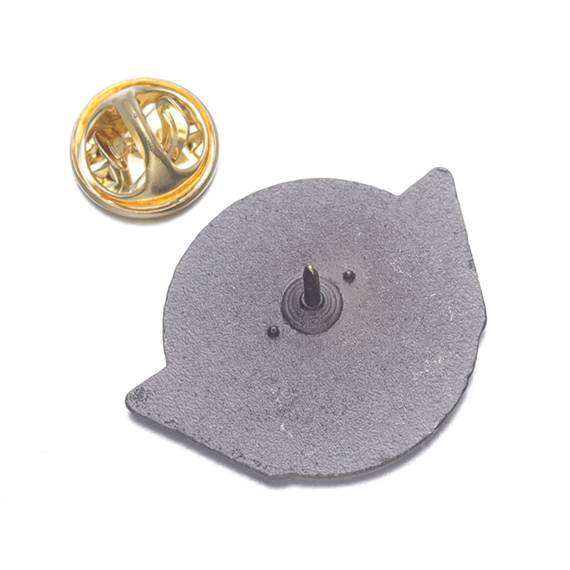 Yakuza Goro Majima Spille smal - Vintage Brooch Pin recensione e prezzo